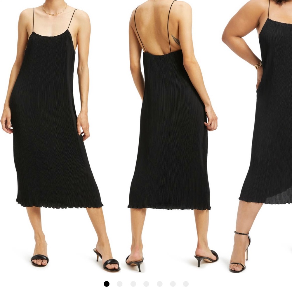 Good American pleated midi dress